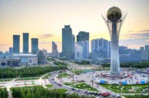 In Astana s-au pus bazele in 2013 unui noi proiect economic numit Drumul Matasi ce isi propune sa lege economic Uniunea Europeana de China-web